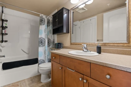 Basement Recreation Room Photo of 314 45645 Knight Road, Chilliwack, BC