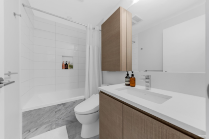 Kitchen Island Photo of 3311 4168 Lougheed Highway, Burnaby, BC
