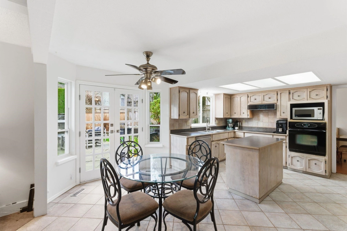 Bedroom 3 Photo of 6853 Chalet Court, Delta, BC