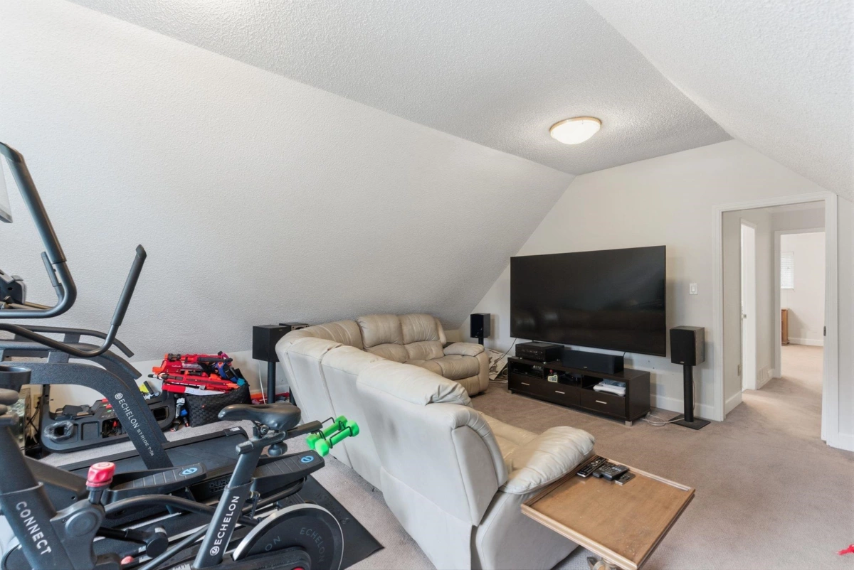 Front Yard Photo of 6853 Chalet Court, Delta, BC