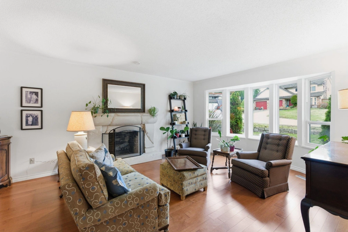 Kitchen Photo of 6853 Chalet Court, Delta, BC