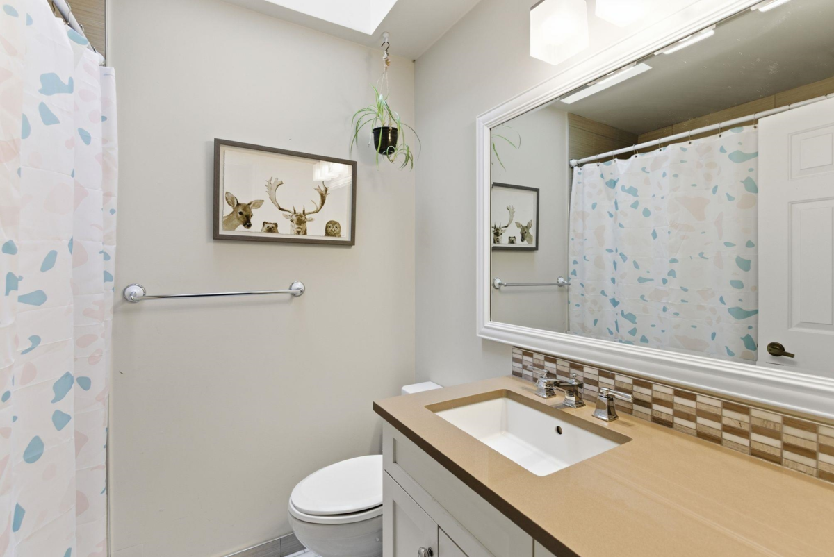 Outdoor Deck Photo of 6853 Chalet Court, Delta, BC