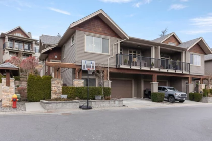 118 3467 Gislason Avenue, Coquitlam, BC, Coquitlam — Townhouse for sale