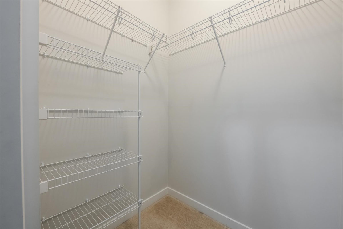 Primary Bathroom Photo of 211 31158 Westridge Place, Abbotsford, BC