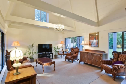 4943 Cliff Drive, Delta, BC, Cliff Drive — 5 bed single family residence for sale