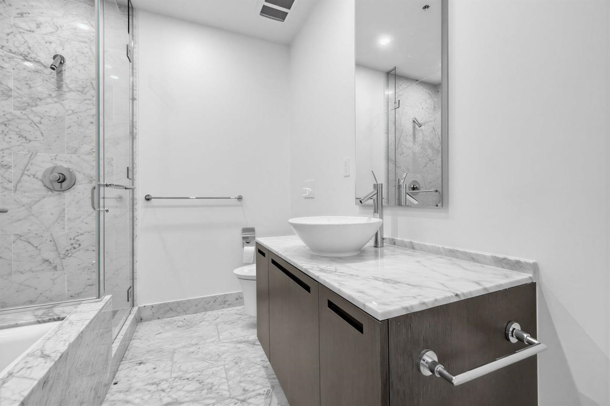 Breakfast Nook Photo of 4401 1128 W Georgia Street, Vancouver, BC