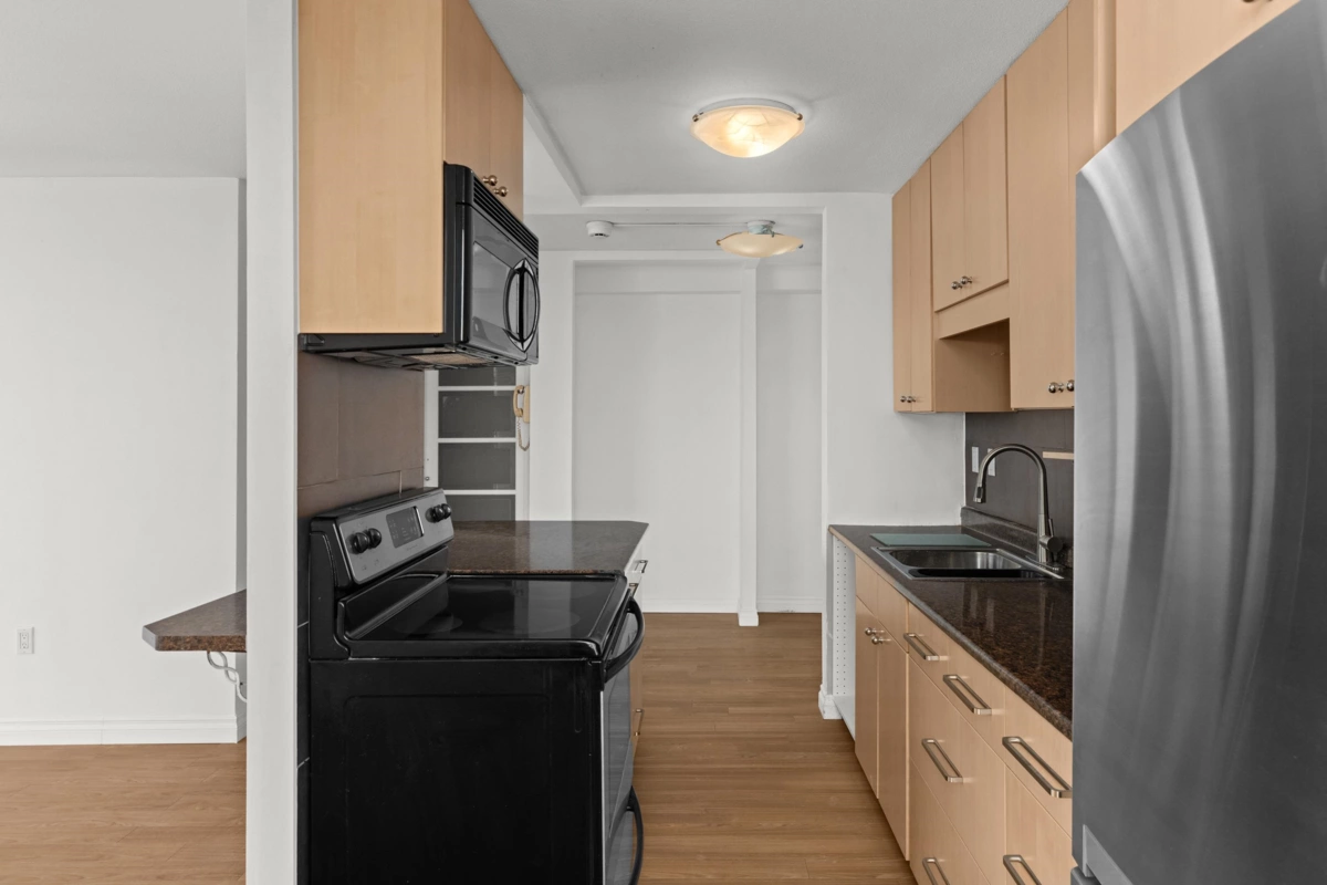 Breakfast Nook Photo of 1701 1251 Cardero Street, Vancouver, BC