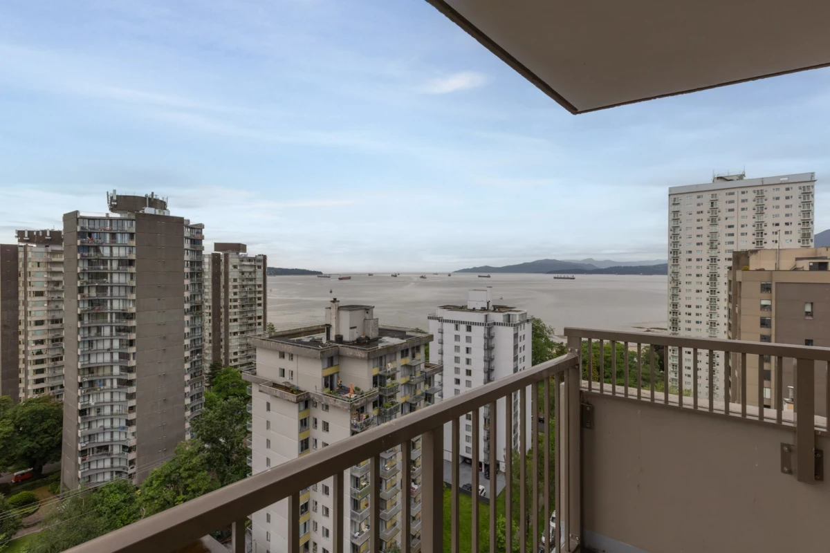Mudroom Photo of 1701 1251 Cardero Street, Vancouver, BC