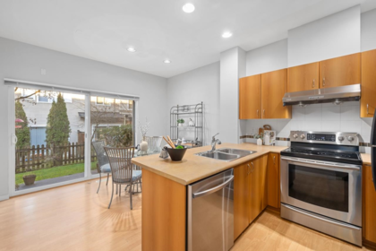 Kitchen Island Photo of 7 12677 63rd Avenue, Surrey, BC