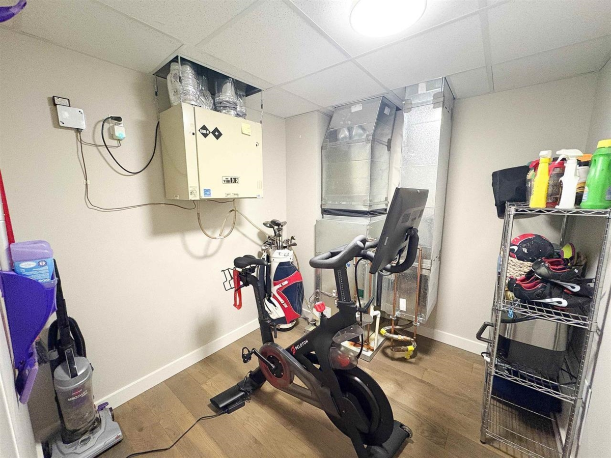 Basement Recreation Room Photo of 410 5011 Springs Boulevard, Delta, BC