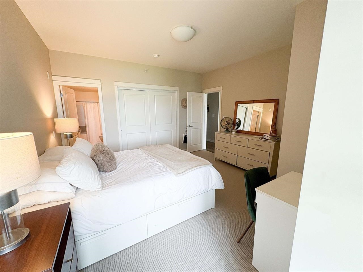 Walk-In Closet Photo of 410 5011 Springs Boulevard, Delta, BC