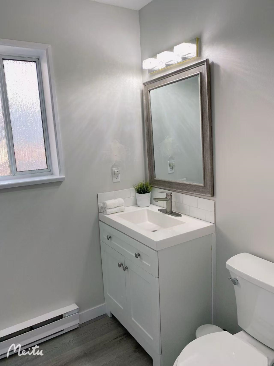 Basement Recreation Room Photo of 1658 Golf Club Drive, Delta, BC