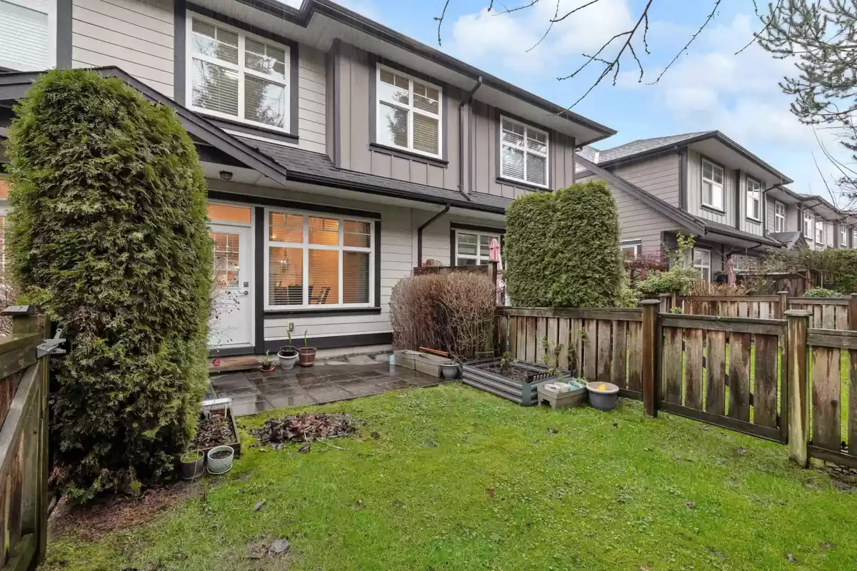 Outdoor Deck Photo of 81 6350 142 Street, Surrey, BC