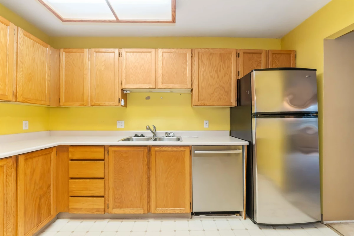 Family Room Photo of 203 22222 119 Avenue, Maple Ridge, BC