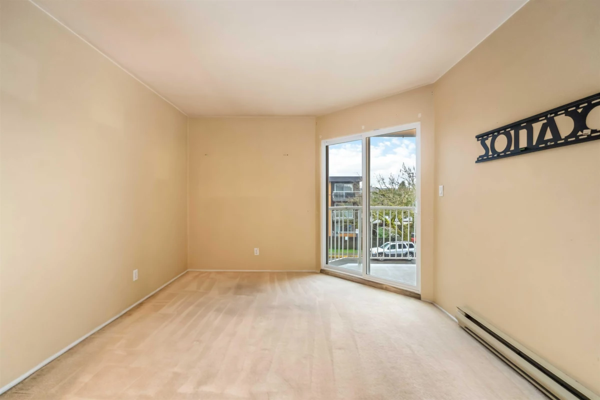 Office / Den Photo of 203 22222 119 Avenue, Maple Ridge, BC