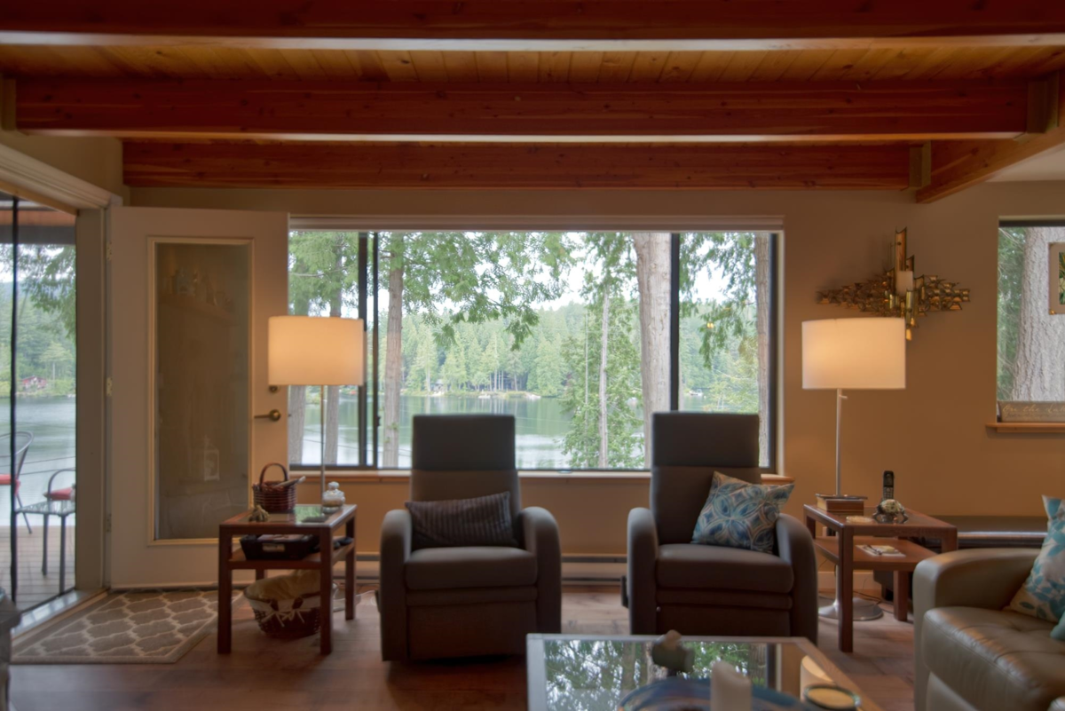 Breakfast Nook Photo of 4546 Sinclair Bay Road, Garden Bay, BC