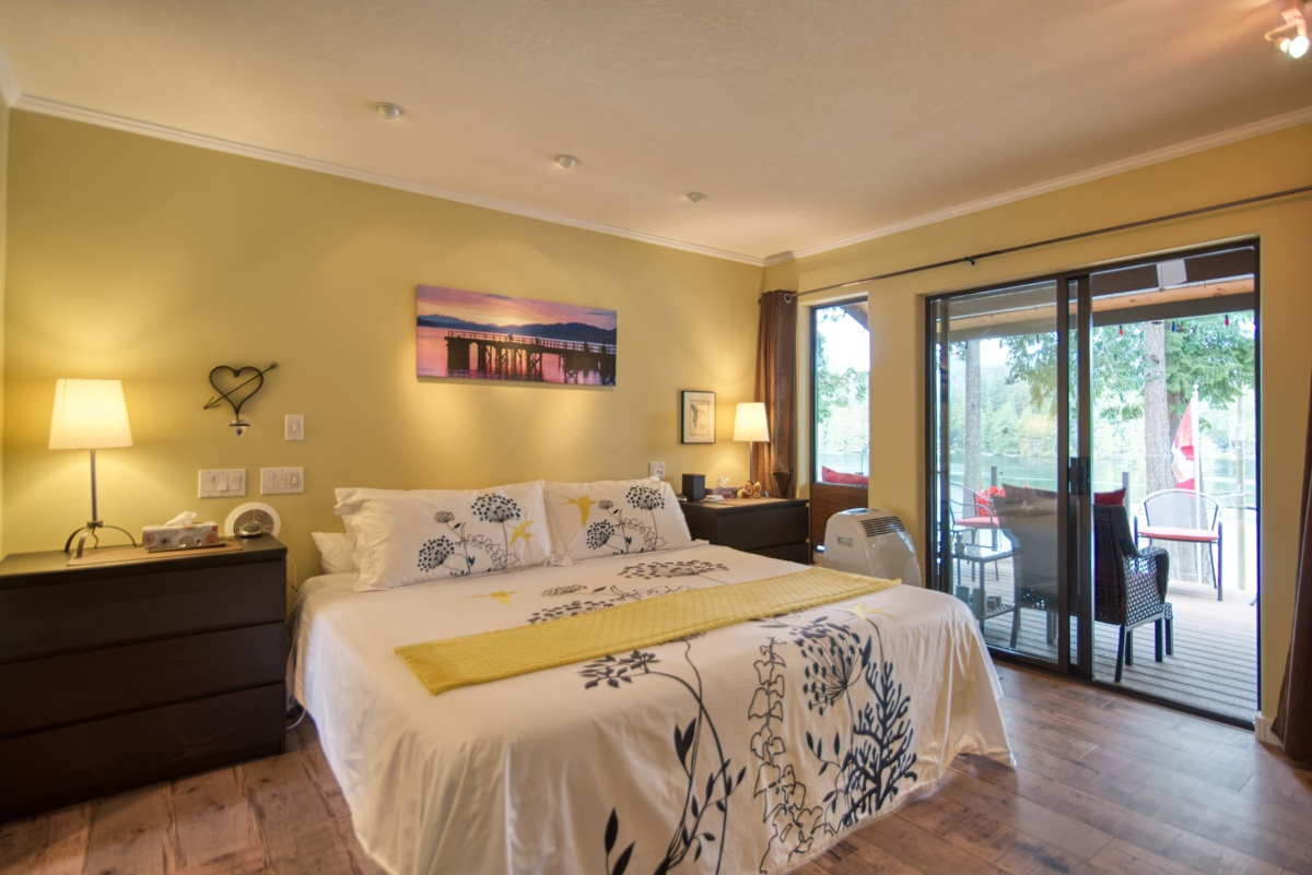 Office / Den Photo of 4546 Sinclair Bay Road, Garden Bay, BC