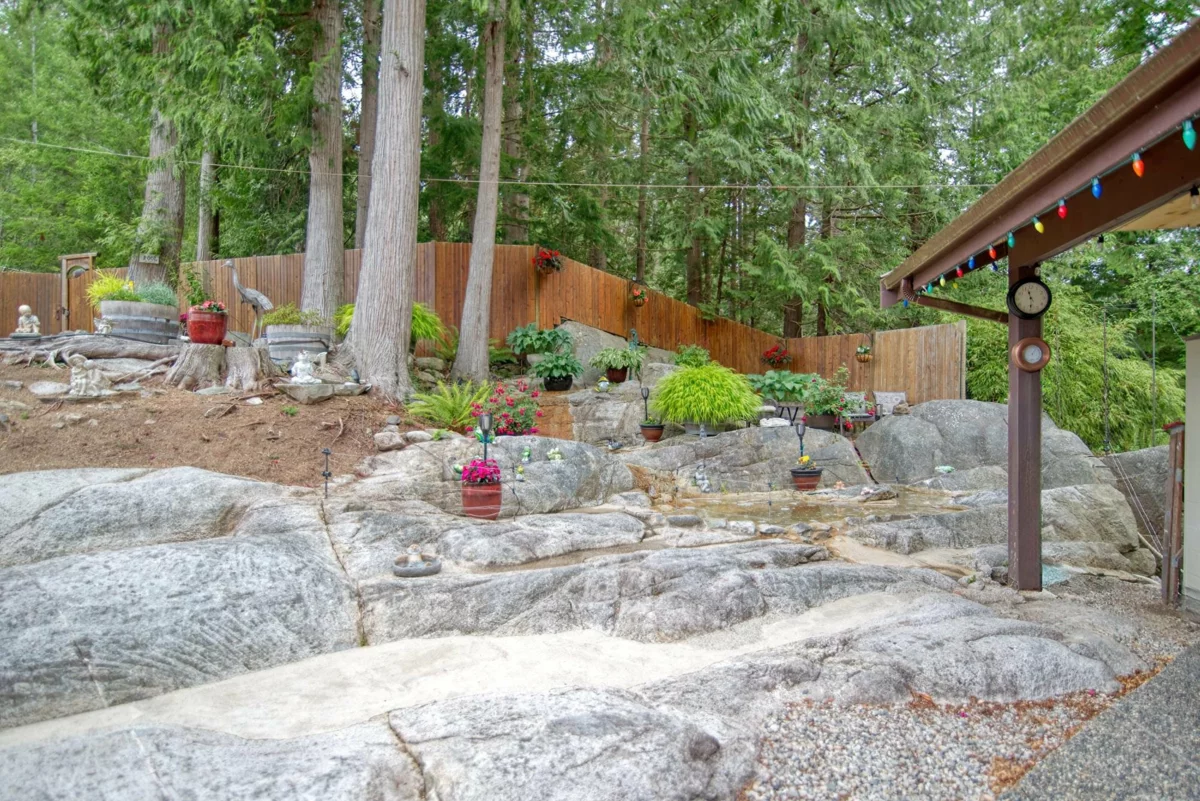 Outdoor Deck Photo of 4546 Sinclair Bay Road, Garden Bay, BC