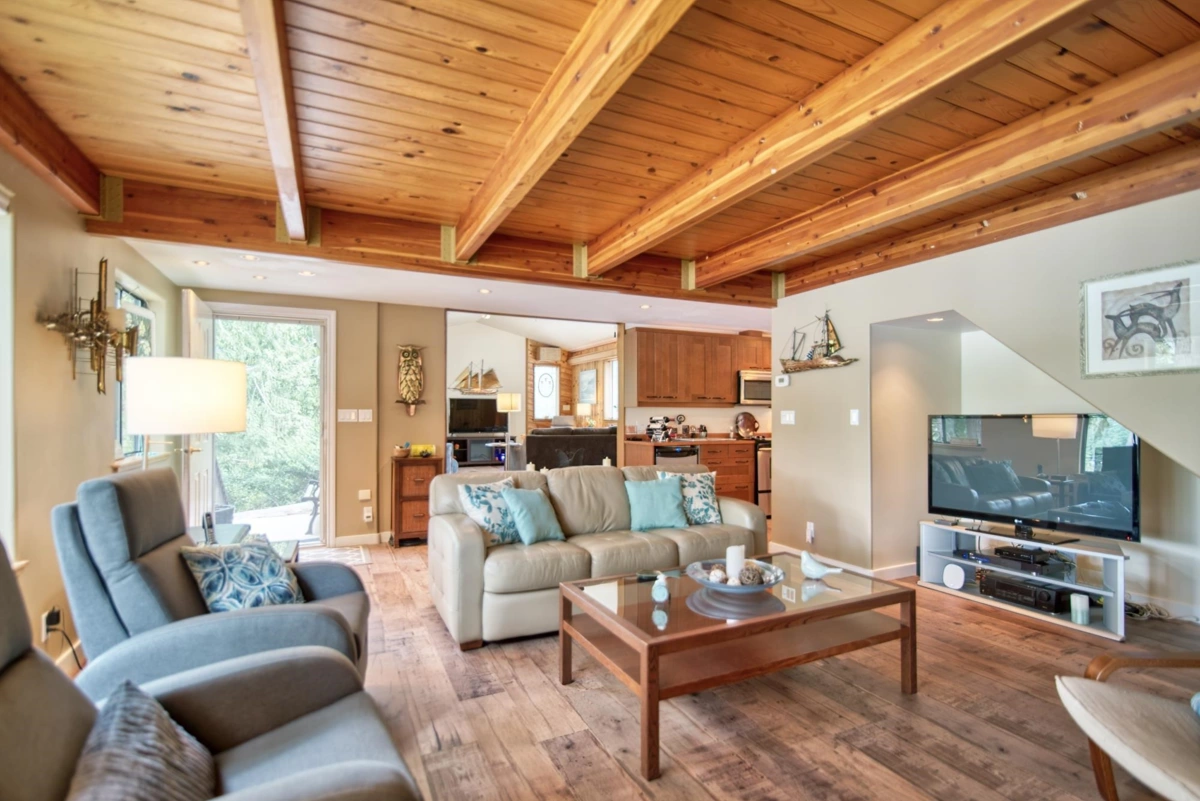 Primary Bathroom Photo of 4546 Sinclair Bay Road, Garden Bay, BC