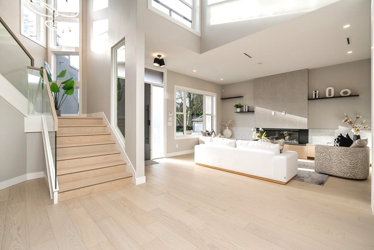 Family Room Photo of 15043 19a Avenue, Surrey, BC