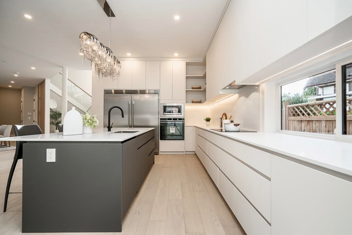 Pantry Photo of 15043 19a Avenue, Surrey, BC