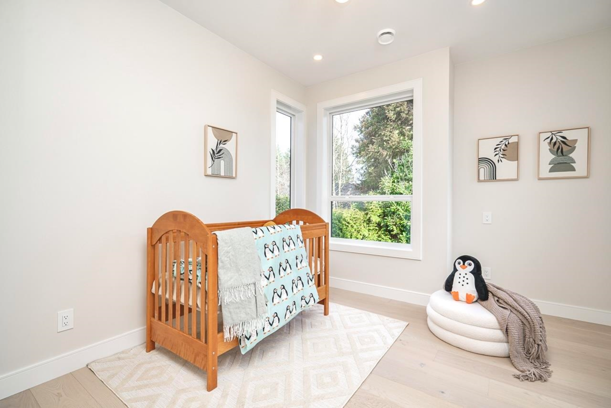 Staircase Photo of 15043 19a Avenue, Surrey, BC