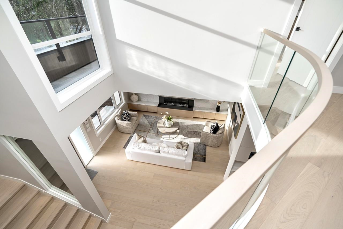 Walk-In Closet Photo of 15043 19a Avenue, Surrey, BC