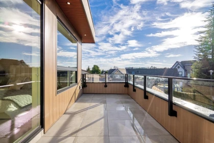 Loft / Bonus Room Photo of 15043 19a Avenue, Surrey, BC