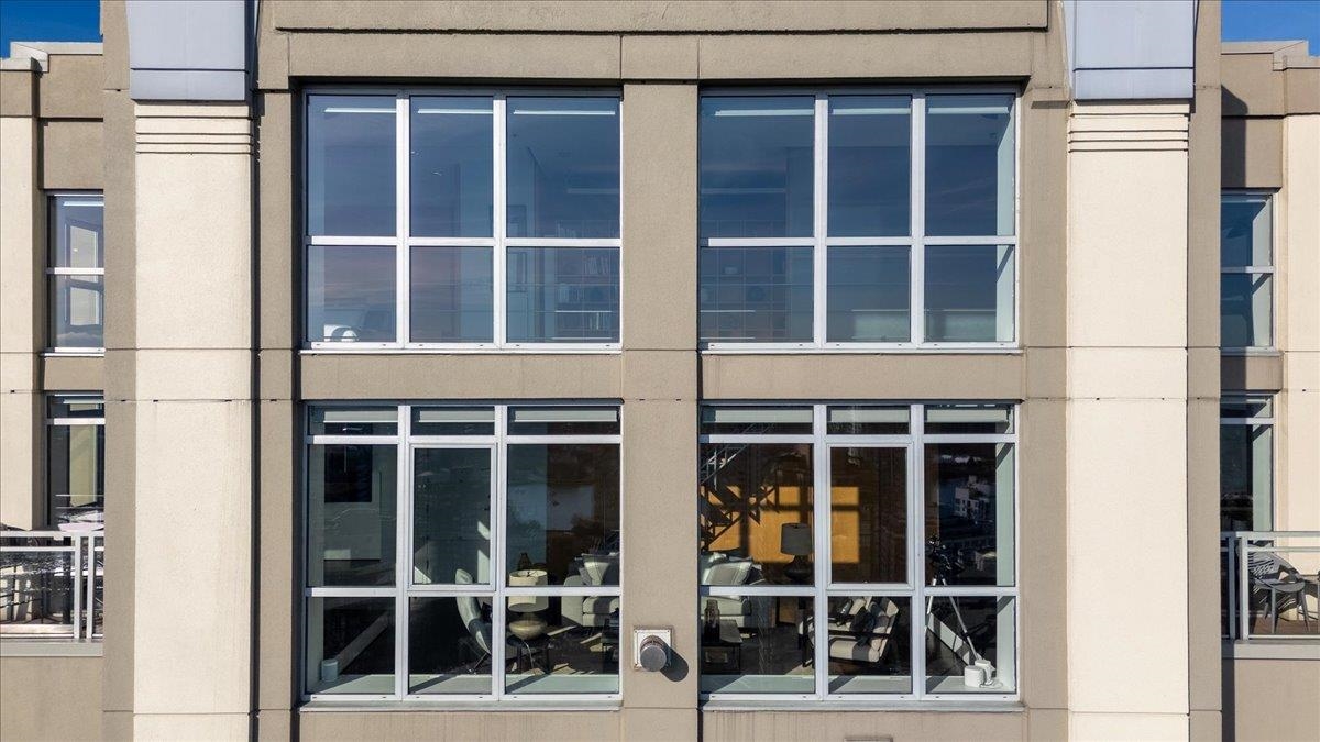 Aerial View of PH 2801 1238 Richards Street, Vancouver, BC