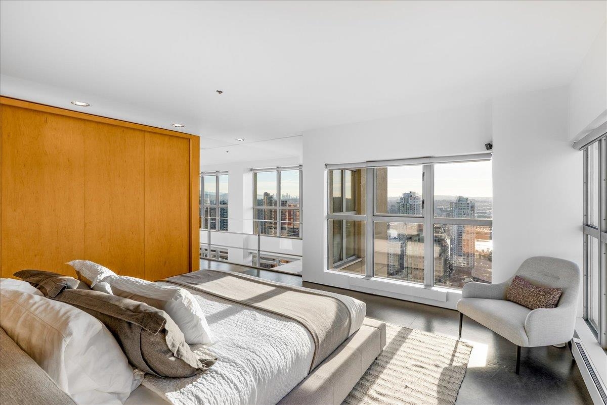 Entry Foyer Photo of PH 2801 1238 Richards Street, Vancouver, BC