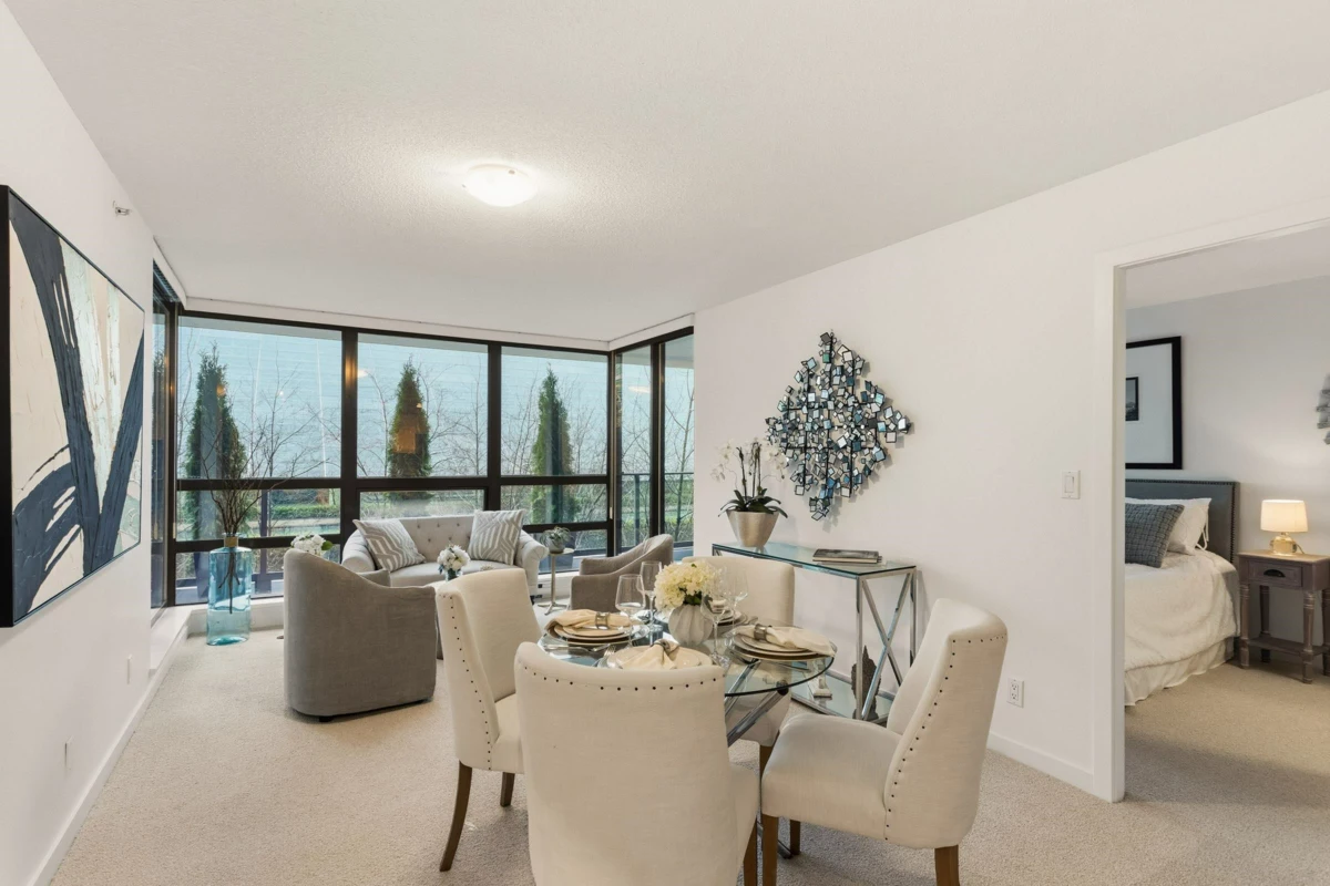 Exterior Rear Photo of 303 933 Hornby Street, Vancouver, BC