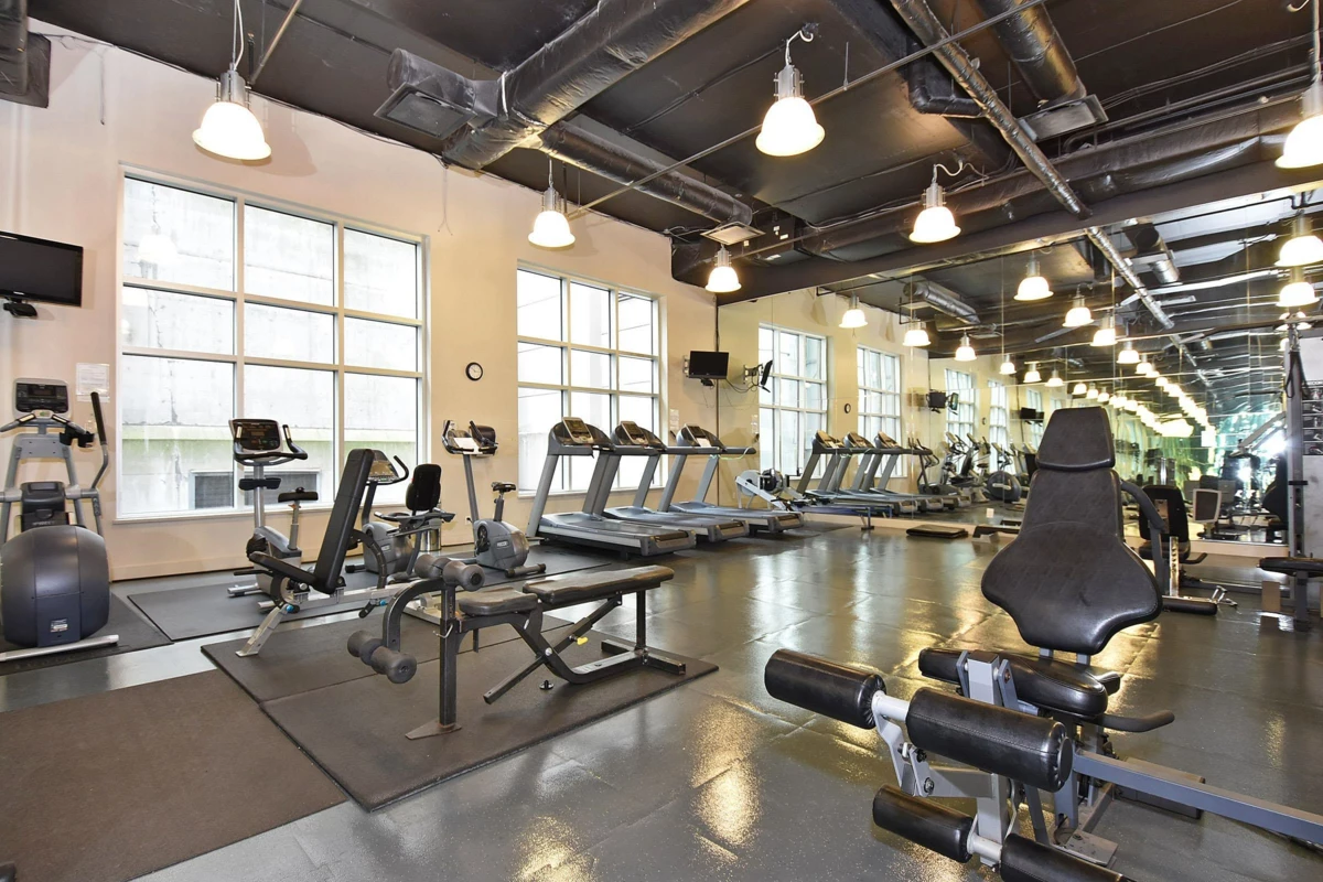Mudroom Photo of 303 933 Hornby Street, Vancouver, BC
