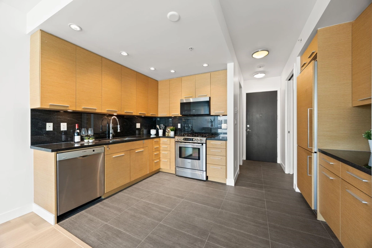 Dining Area Photo of 308 2528 Maple Street, Vancouver, BC