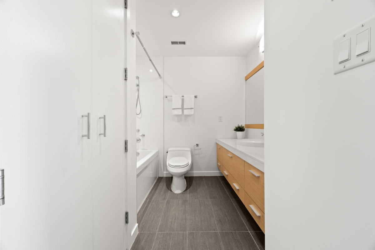 Loft / Bonus Room Photo of 308 2528 Maple Street, Vancouver, BC