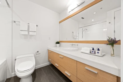 Laundry Room Photo of 308 2528 Maple Street, Vancouver, BC