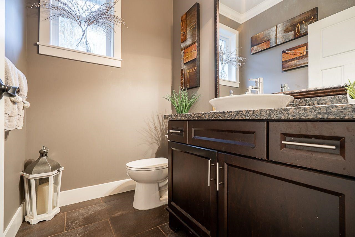 Office / Den Photo of 6085 146 Street, Surrey, BC