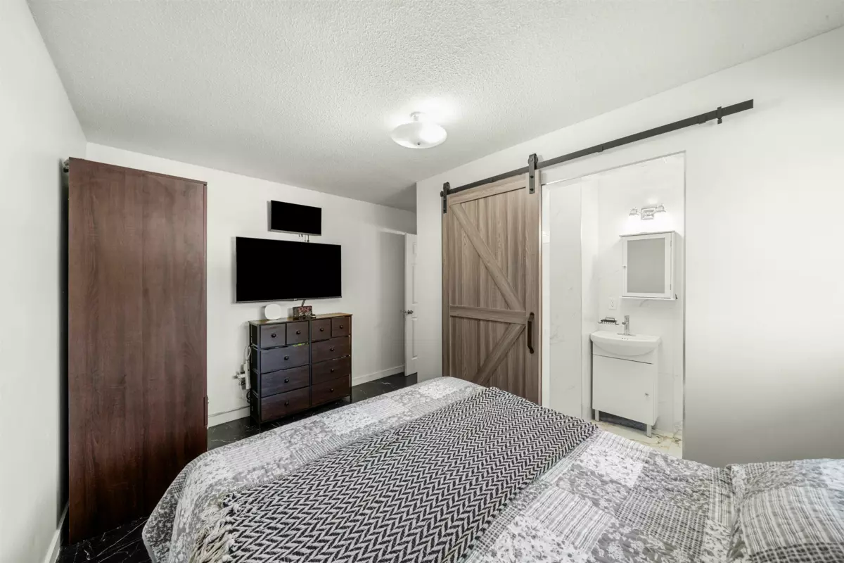 Bedroom 3 Photo of 1121 Prairie Avenue, Port Coquitlam, BC