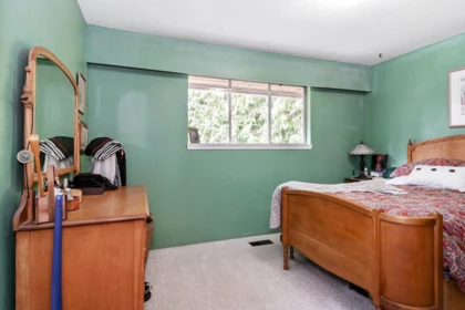 Office / Den Photo of 1941 127a Street, Surrey, BC