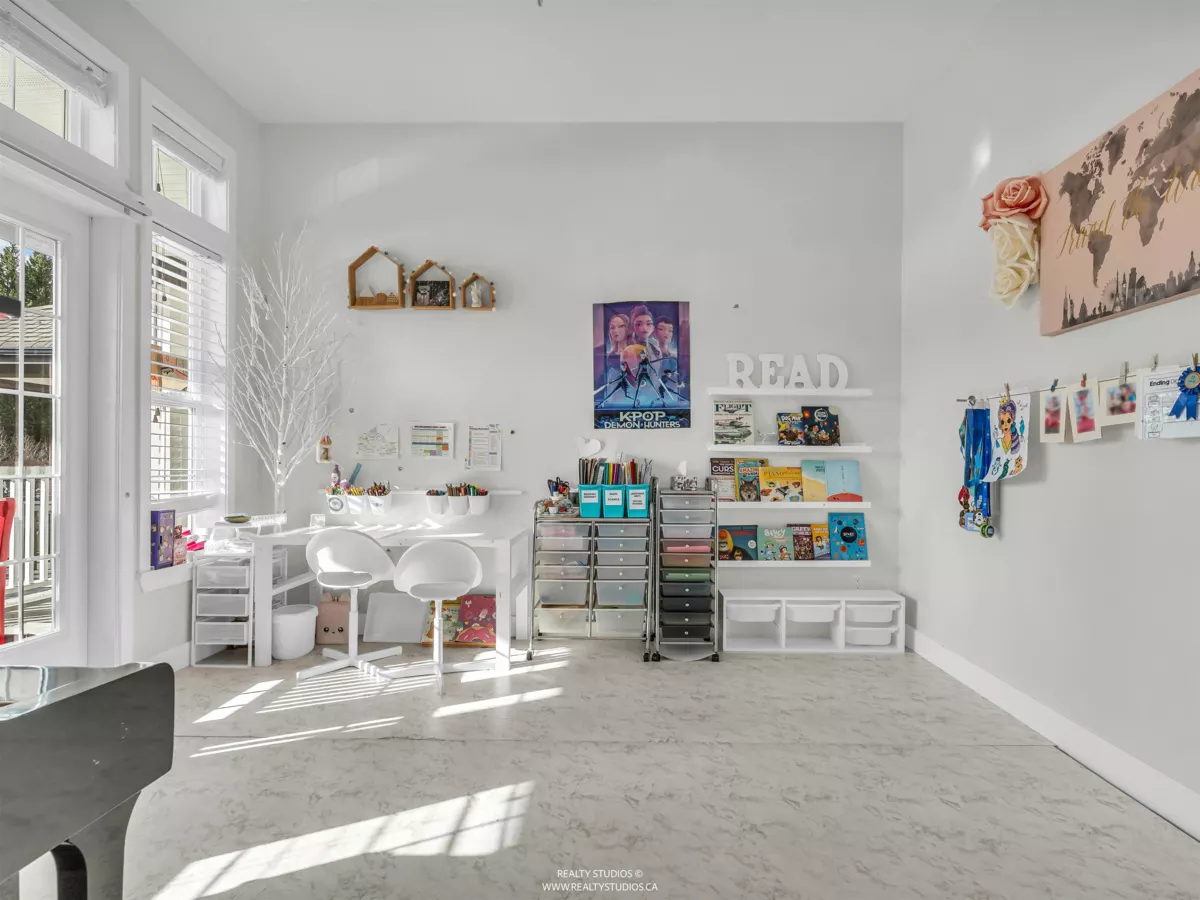 Family Room Photo of 3469 Stephens Court, Coquitlam, BC