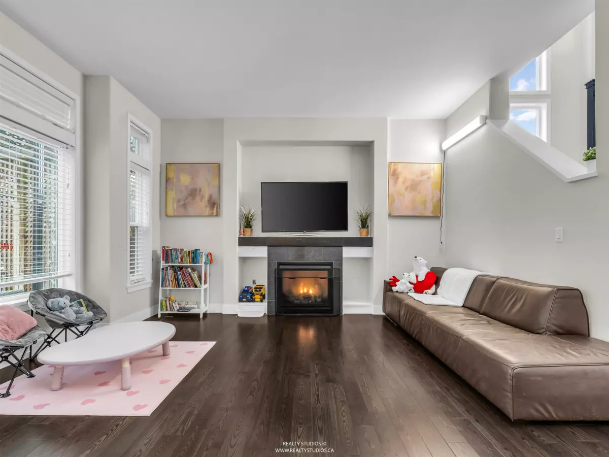 Guest Bathroom Photo of 3469 Stephens Court, Coquitlam, BC