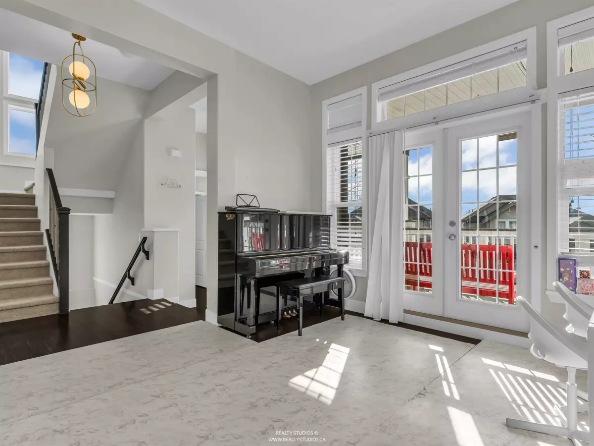 Kitchen Photo of 3469 Stephens Court, Coquitlam, BC