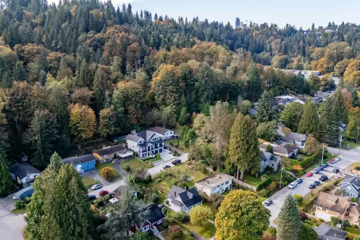 Backyard Photo of 2210 Hope Street, Port Moody, BC