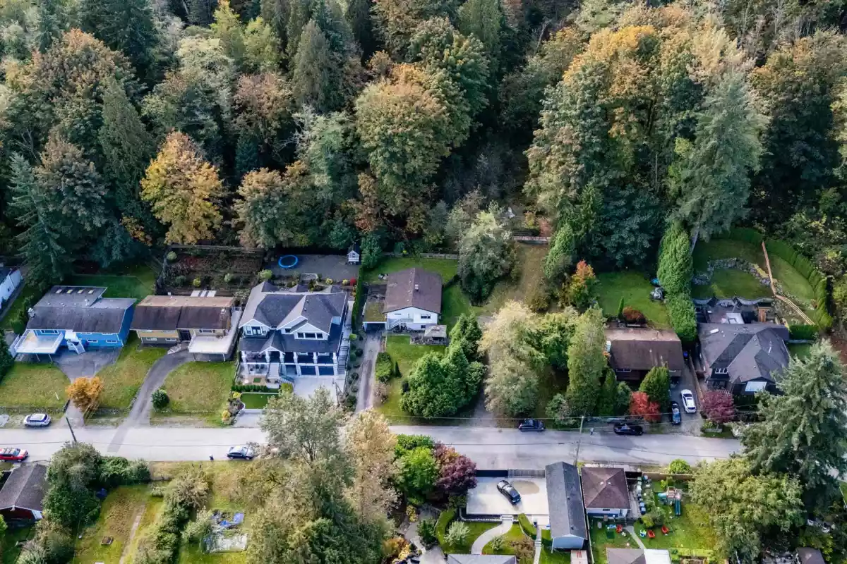 Garage Interior Photo of 2210 Hope Street, Port Moody, BC