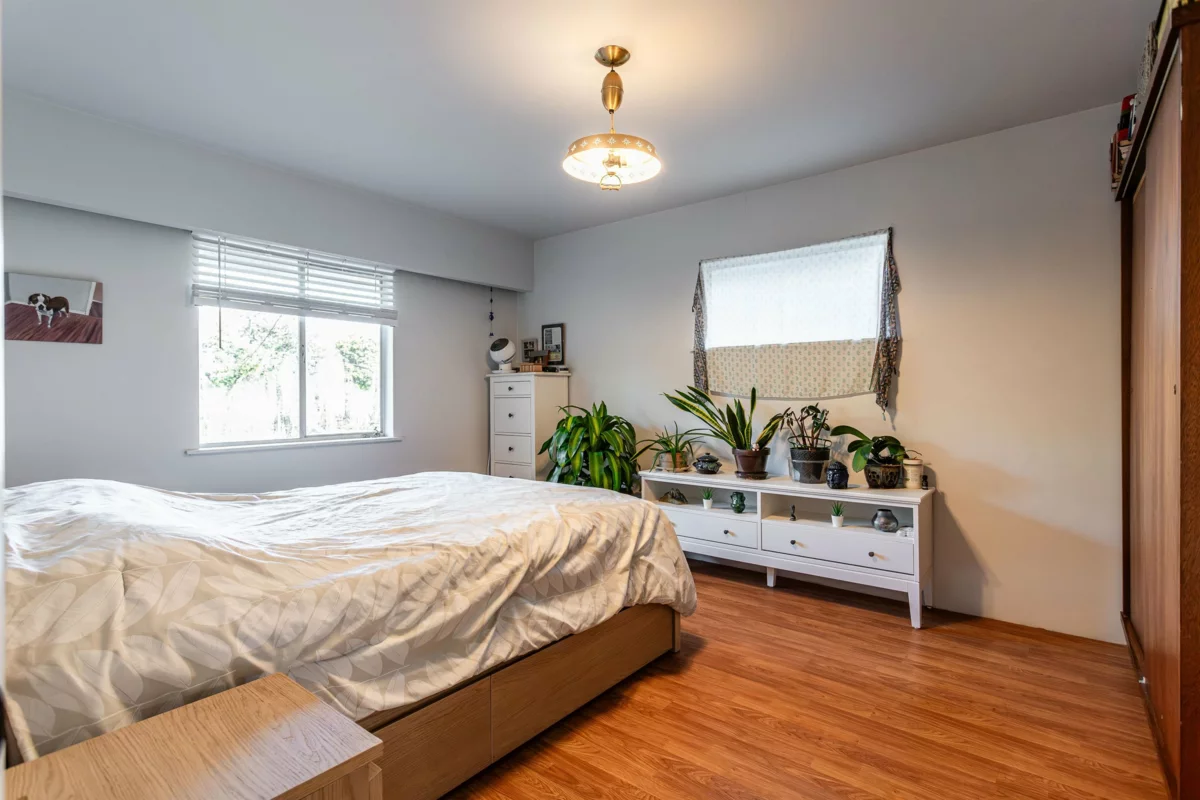 Primary Bathroom Photo of 2210 Hope Street, Port Moody, BC
