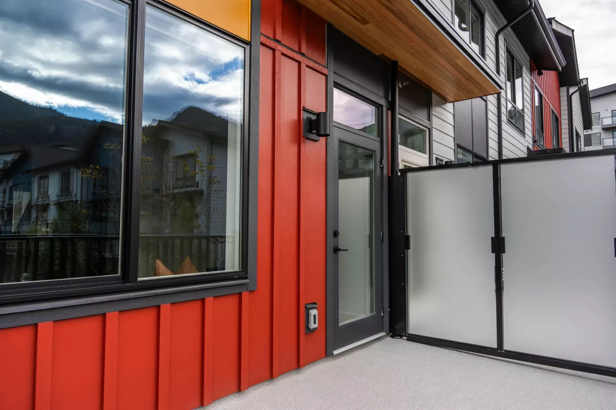 Backyard Photo of 38071 Helm Way, Squamish, BC