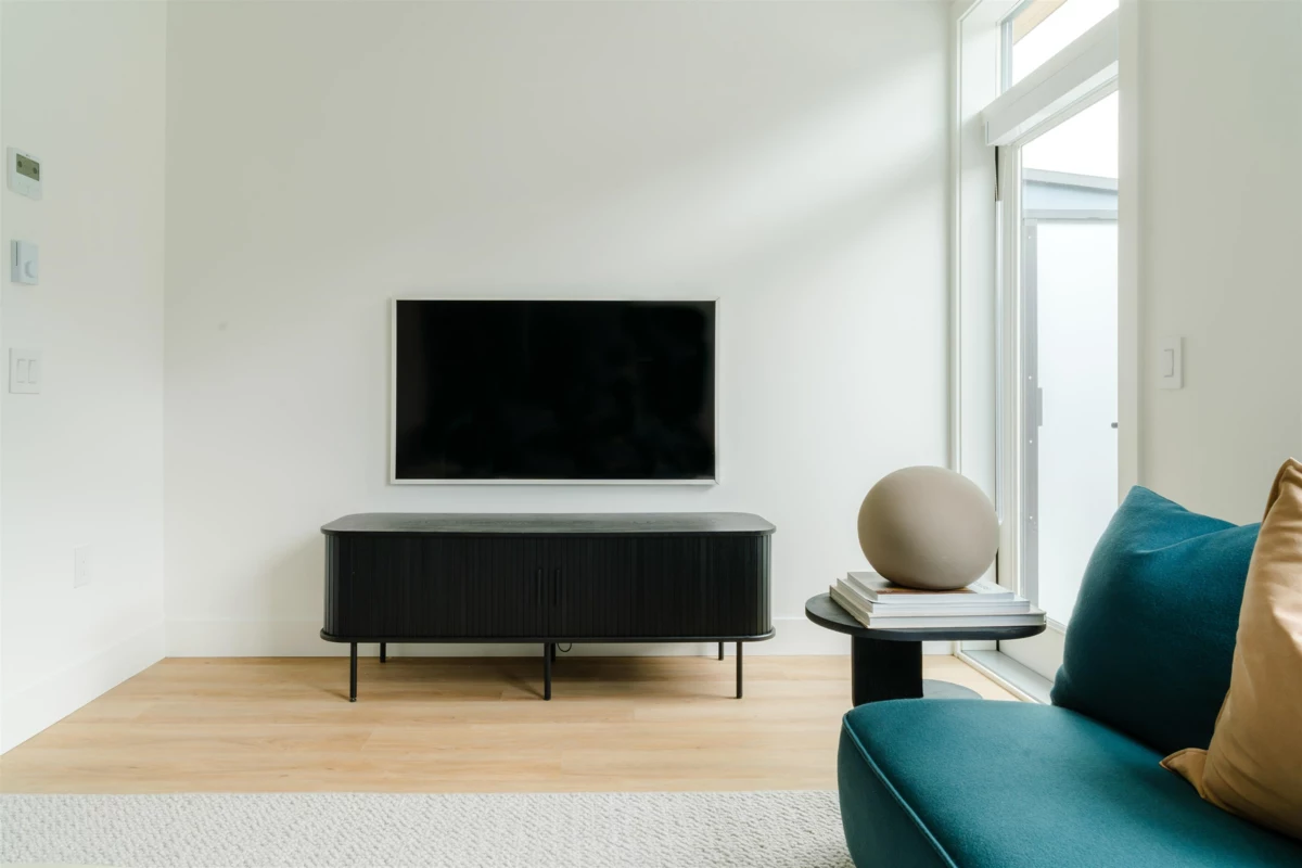 Bedroom 4 Photo of 38071 Helm Way, Squamish, BC