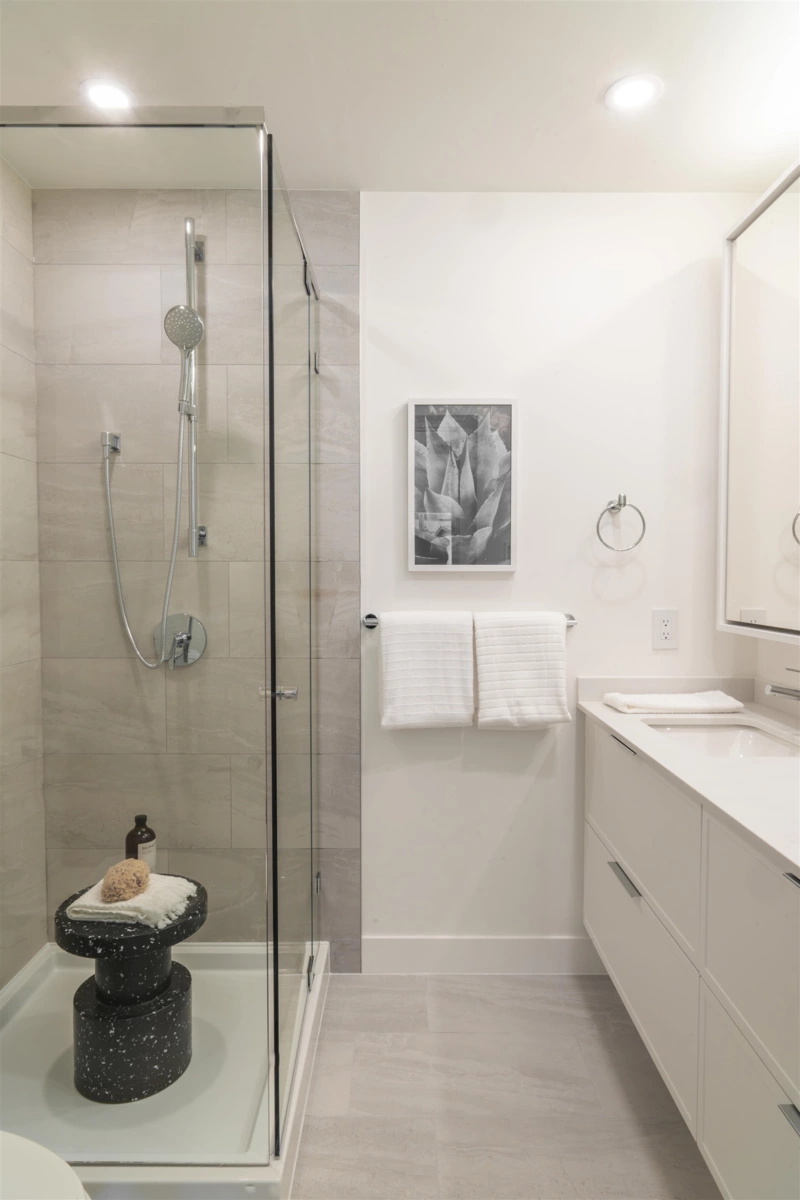 Entry Foyer Photo of 38071 Helm Way, Squamish, BC