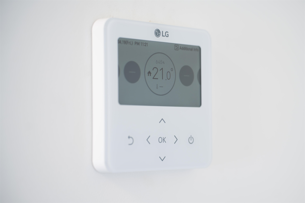 Guest Bathroom Photo of 38071 Helm Way, Squamish, BC