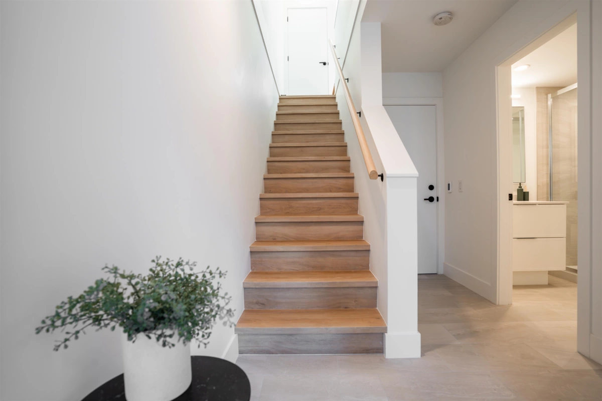 Living Room Photo of 38071 Helm Way, Squamish, BC