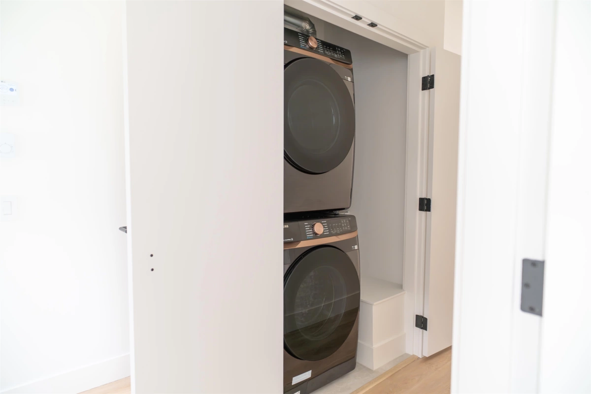 Outdoor Deck Photo of 38071 Helm Way, Squamish, BC